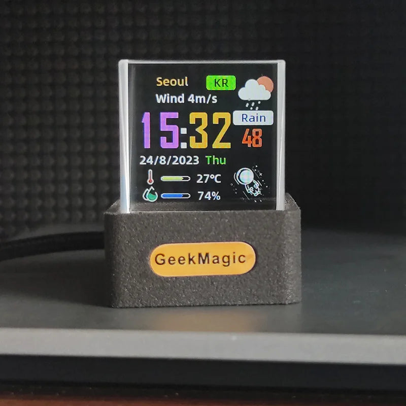 GeekMagic Crystal Holographic Smart Display