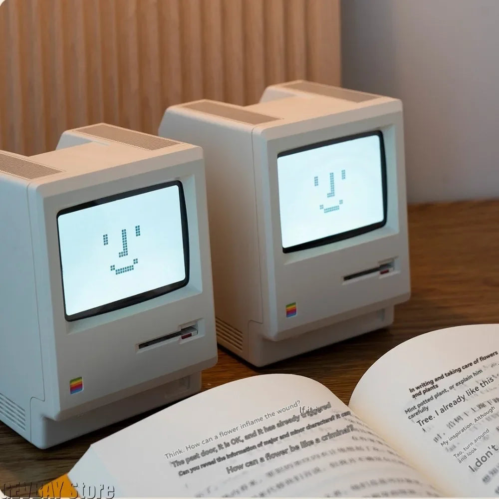 Maclock Retro Keyboard Clock