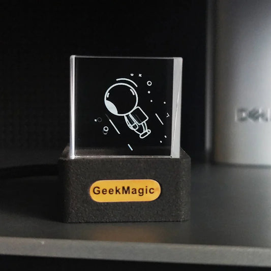Crystal Holographic Smart Display